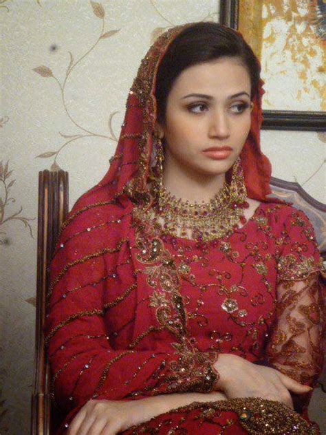sana javed full sexy photos gallery hot images wallpapers pakistani top model actress sana javed
