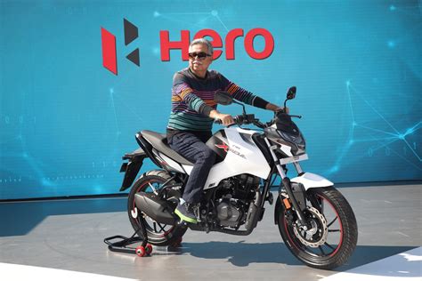 hero xtreme  unveiled    fastest cc motorcycle