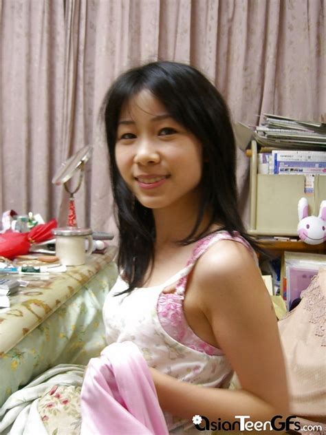 Asian Teen Gfs Real Asian Homemade Porn Photos And Videos
