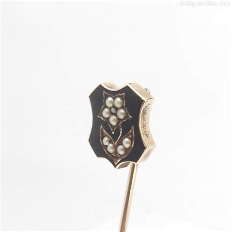 antiques atlas pretty victorian mourning stick pin