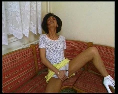ebony slut adriana malao spreads her sexy legs and masturbates for you porn tube