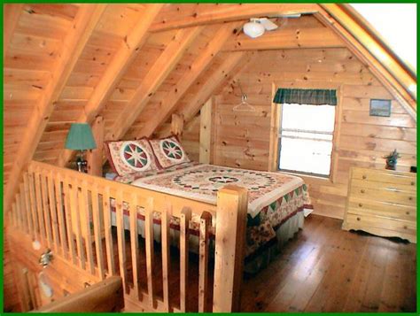 loft cabin bedrooms images  pinterest cabin bedrooms cabin ideas  log cabins