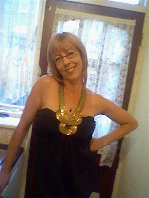 Forever Smiling 01 52 From Newhaven Is A Local Granny Looking For