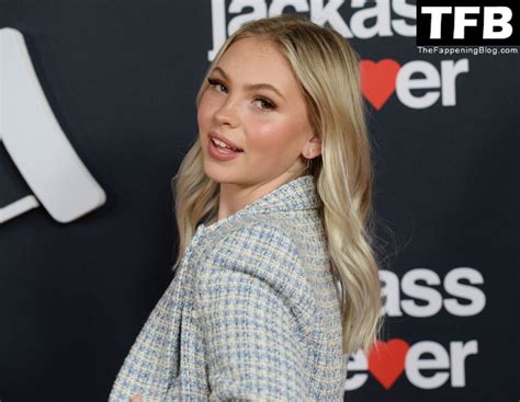 jordyn jones looks hot in a tiny top at the ‘jackass forever premiere