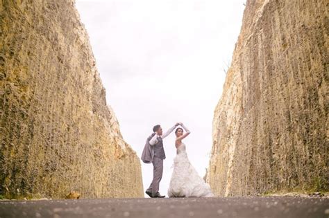 Gambar Model Foto Prewedding Gaya Selfie Kekinian