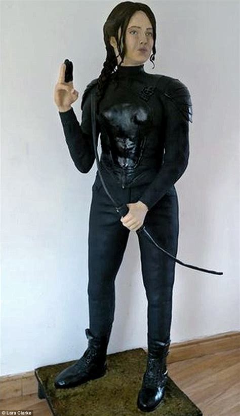 Hunger Games Jennifer Lawrence As A Giant Cake Daily Mail Online
