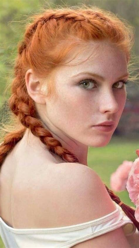 Pin By Marie Caprice On Belles Rousses Beautiful Red Hair Redhead