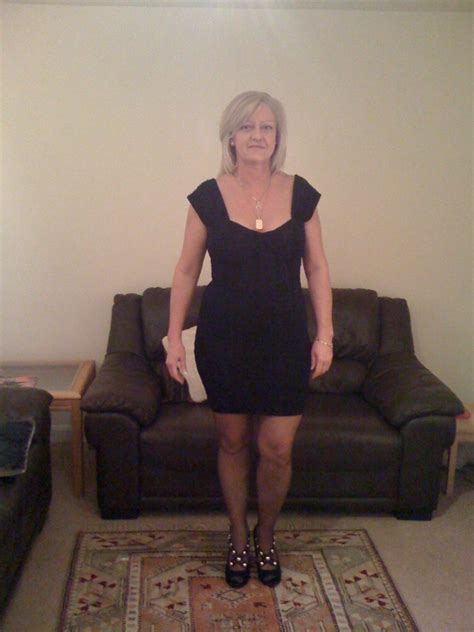 Anjie25 52 From Gainsborough Is A Local Granny Looking For Casual Sex