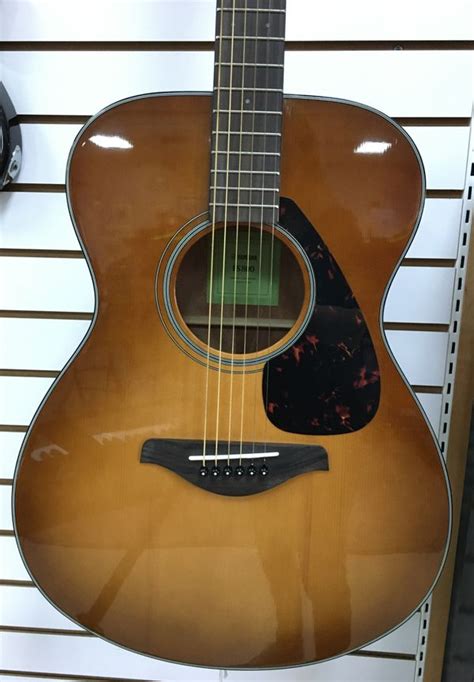 acoustic guitar yamaha  string  sale  port st lucie fl offerup