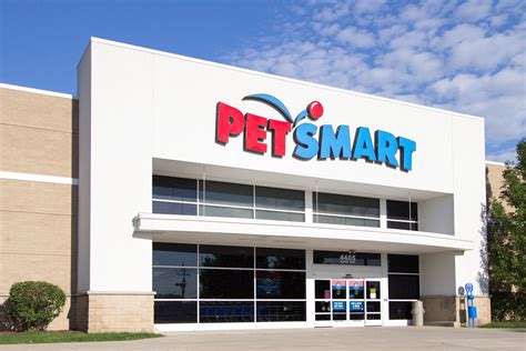 petsmart  place     pet essentials  central oregon