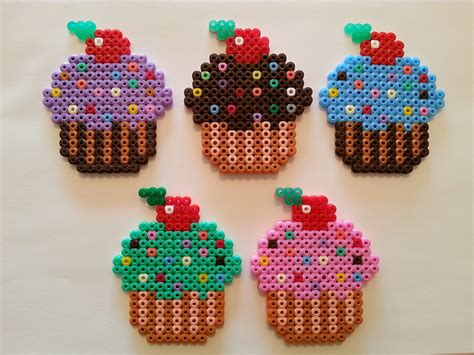 flores de celofan cupcakes hama beads plantillas hama beads cuentas de hierro hama beads