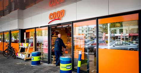zelhemmer mag supermarkt coop beginnen  voormalige rabobank vorden achterhoek destentornl