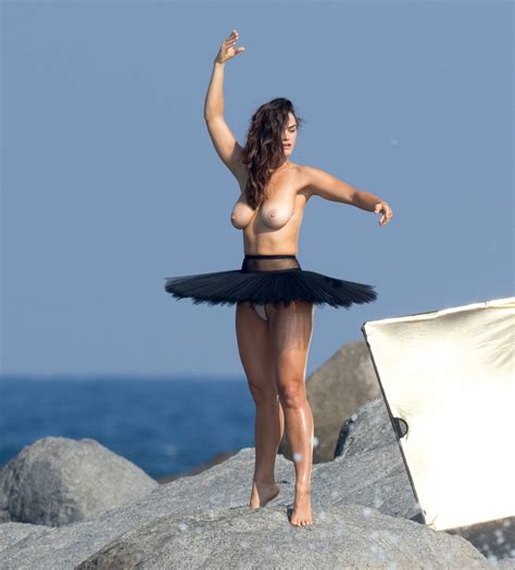 myla dalbesio topless the fappening 2014 2019 celebrity photo leaks