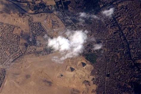 Great Pyramids Egyptian Monuments Spotted From Space Nbc News