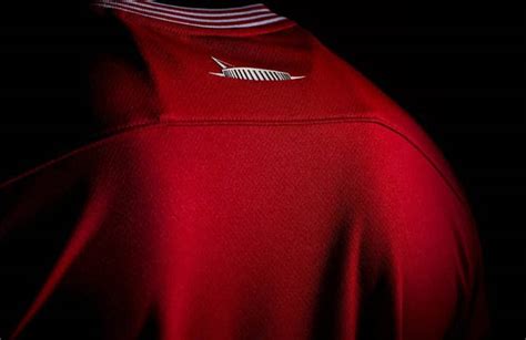 bristol city devoile  maillot reseaux sociaux