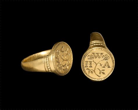 elizabethan signet ring with wah 16th century ad gold jewelry
