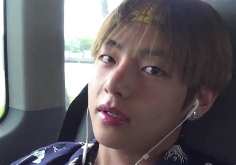 10 photos of bts v s bare face that will make you forget