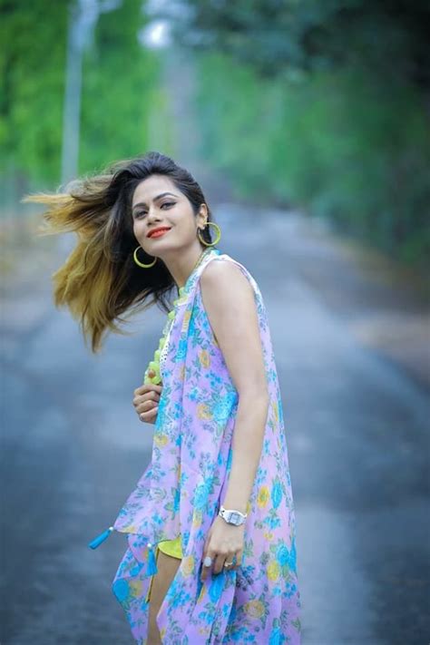 Pin By Shivay On A Celebrity Of Gujarati Fashion Dresses Celebrities