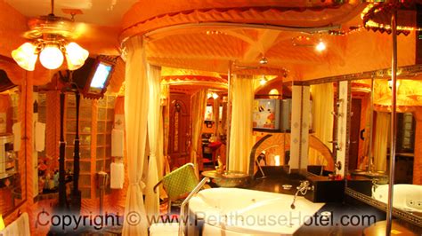 siam royal suite double bedroom luxury for swingers