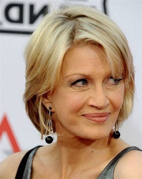 25 short hairstyles for women in their 40s hairstyle catalog