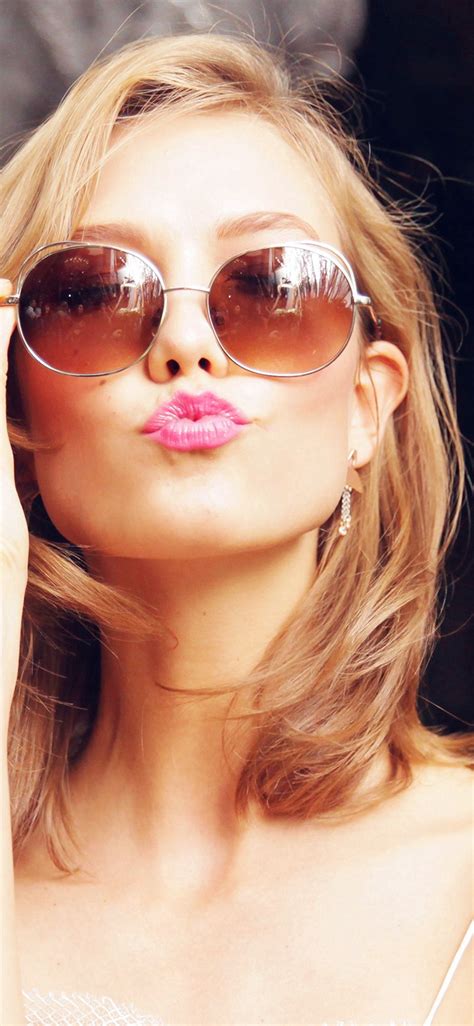 Sunglass Model Karlie Kloss Cute Beauty Iphone X