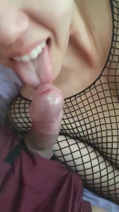 nice cock sucking 18 year old hd porn video 9a xhamster