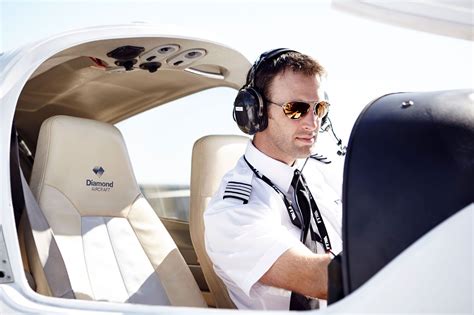 fta elite flight training  professional pilots uk