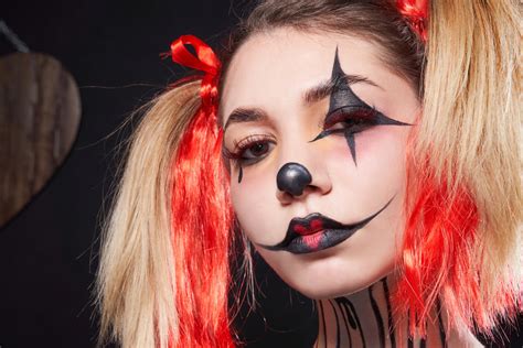 Clown Makeup Cute Creepy Easy Halloween