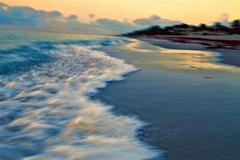 ocean  motion photograph  dennis baswell fine art america