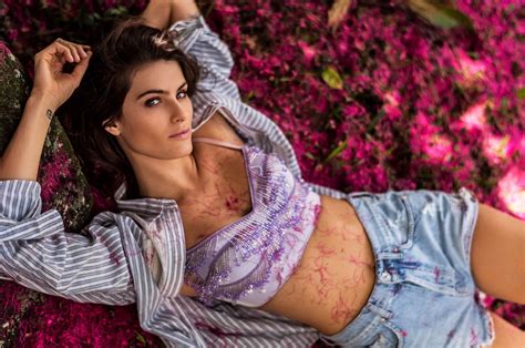 Isabeli Fontana Features In Elle Magazine Photoshoot