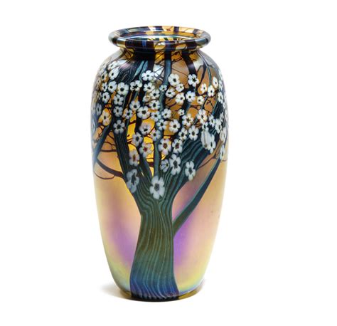 Orient And Flume Art Glass Vase Witherell S Auction House