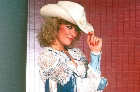 female country singers the top 40 singers of all time