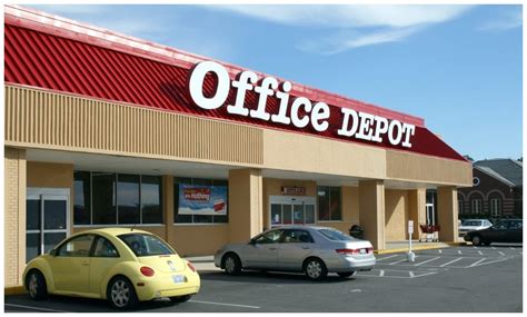 office depot accused  running  tech support scam societys child