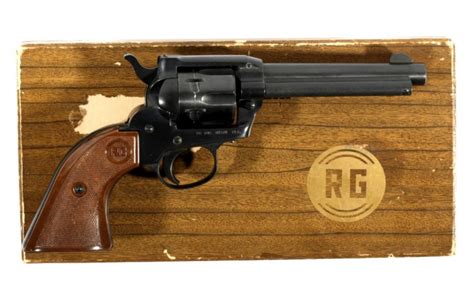 sold  auction rohm model   lr single action revolver