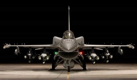 F 16 Fighting Falcon Lockheed Martin