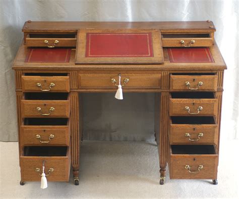 antique victorian oak dickens desk ref   sale antiquescom
