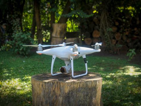 breve historia de los drones seguimiento registro  timelapse de obras  drones lisual