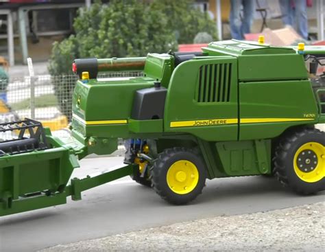 maehdrescher und trucks im miniformat agrarheutecom