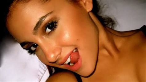 ariana grande photos 20 hot and sexy pics you need to see