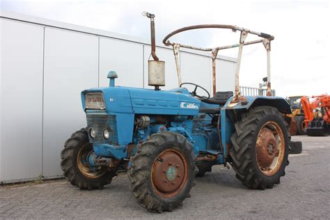 ford  wd  agricultural tractor van dijk heavy equipment