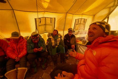 Alpinismo Txikon Sobre La Conquista Nepalí Del K2 Esta Vez Han Sido