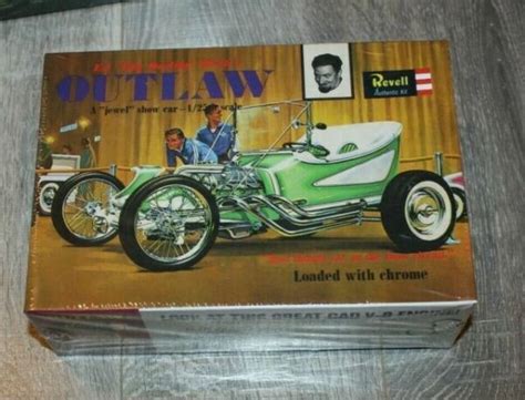 big daddy ed roth outlaw  show car revell   wrapped