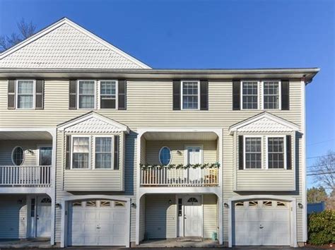 tyngsboro ma townhomes townhouses  sale  homes zillow