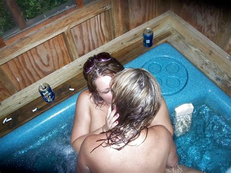 Amateur Hot Tub Orgy Party 28 Pics Xhamster