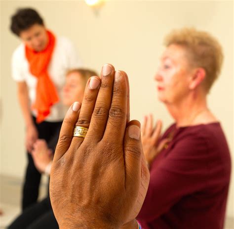 yogastudio balans  zoetermeer staat voor lichamelijke en mentale ontspanning waarbij ons