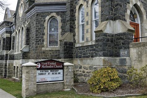 Georgia Church Leaves United Methodist Over Lgbtq Clergy Same Sex
