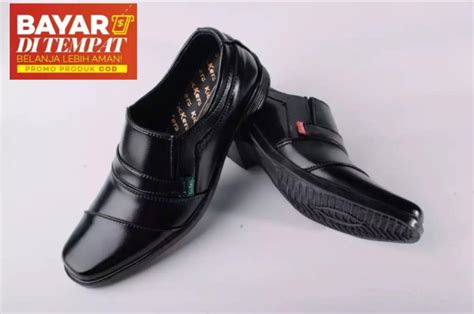 Jual Sepatu Cowok Dewasa Kerja Terbaru May 2022 Lazada