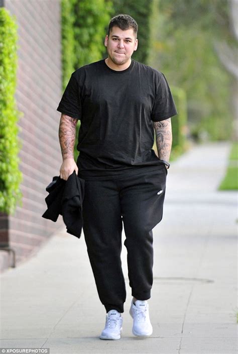 rob kardashian diagnosed with diabetes after being rushed to hospital