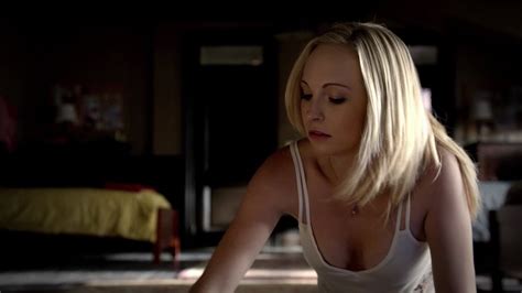 nackte candice accola in the vampire diaries
