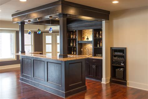 build  bar   poles basement design small basement remodel basement bar plans